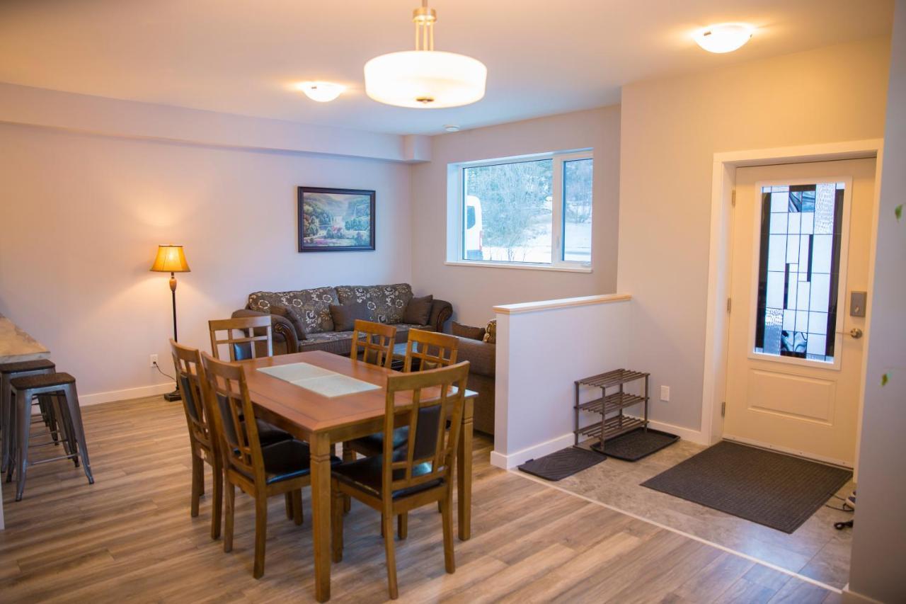 Downtown Whitehorse 4 Bedrooms Deluxe Condo Eksteriør bilde