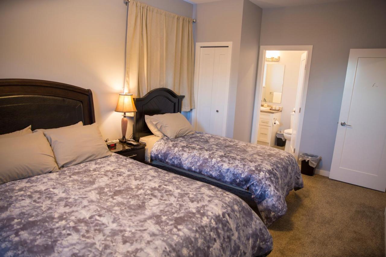 Downtown Whitehorse 4 Bedrooms Deluxe Condo Eksteriør bilde