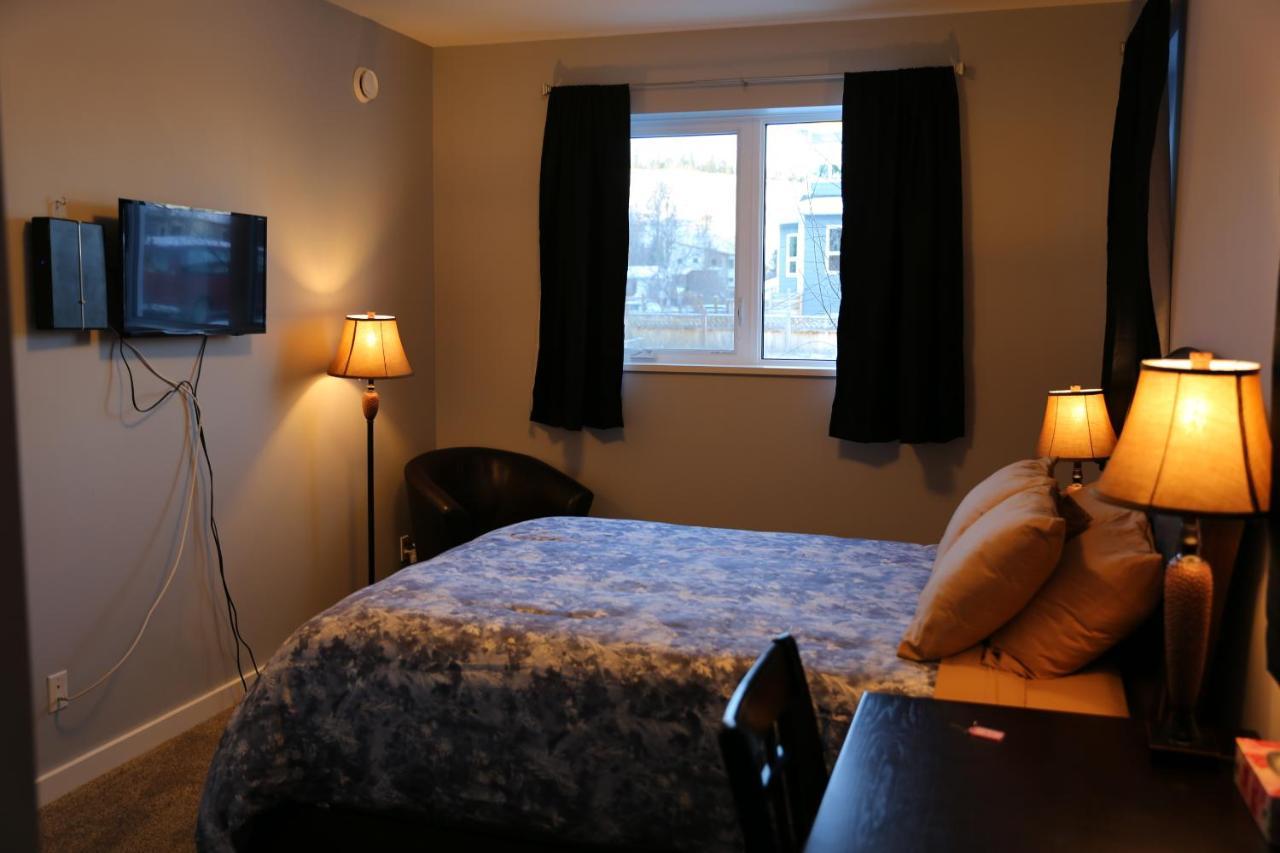 Downtown Whitehorse 4 Bedrooms Deluxe Condo Eksteriør bilde
